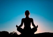 Meditación para Escépticos: Técnicas de 5 minutos para calmar la mente y mejorar el enfoque. Meditación para Escépticos: Técnicas de 5 minutos para calmar la mente y mejorar el enfoque.